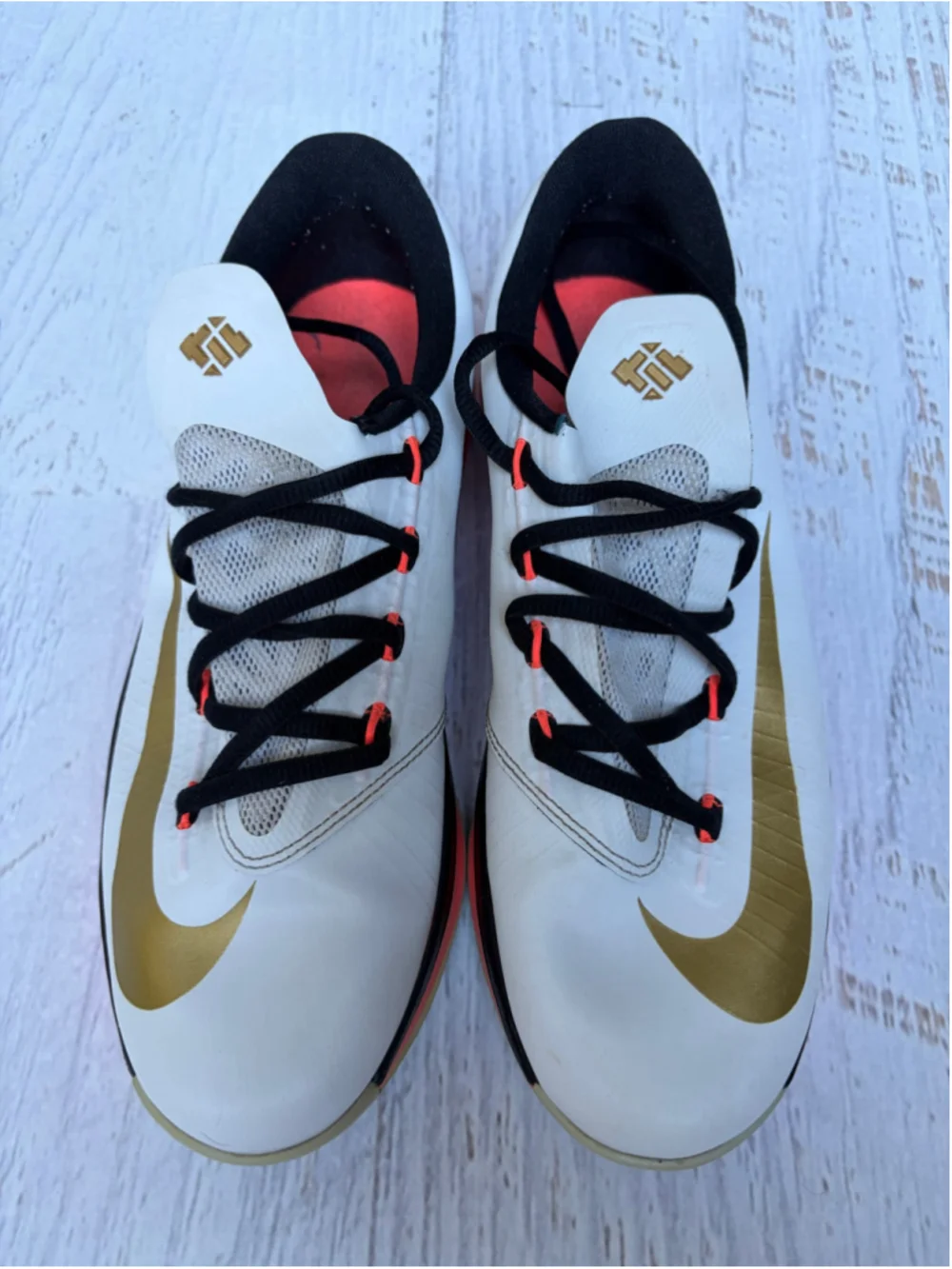 Youth Nike KD Vi Elite White Gold Orange Sneakers Youth Size 7
